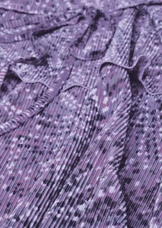 Edles Feinplissee-Kleid in Zweiteiler-Optik thumbnail 4