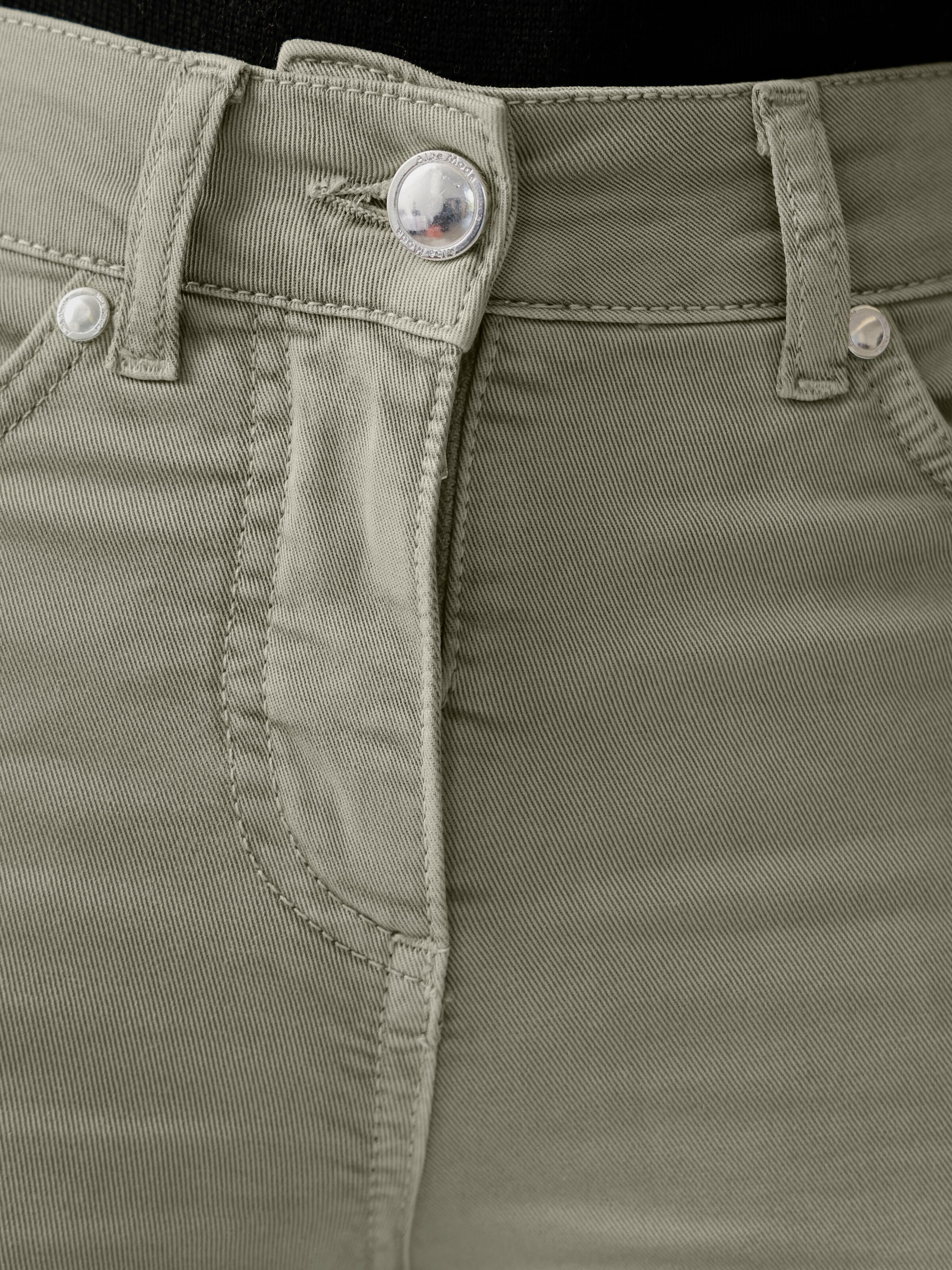 7/8-Twillhose mit Fransen am Saum 6