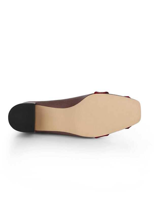 Pumps mit Kettendetail 4