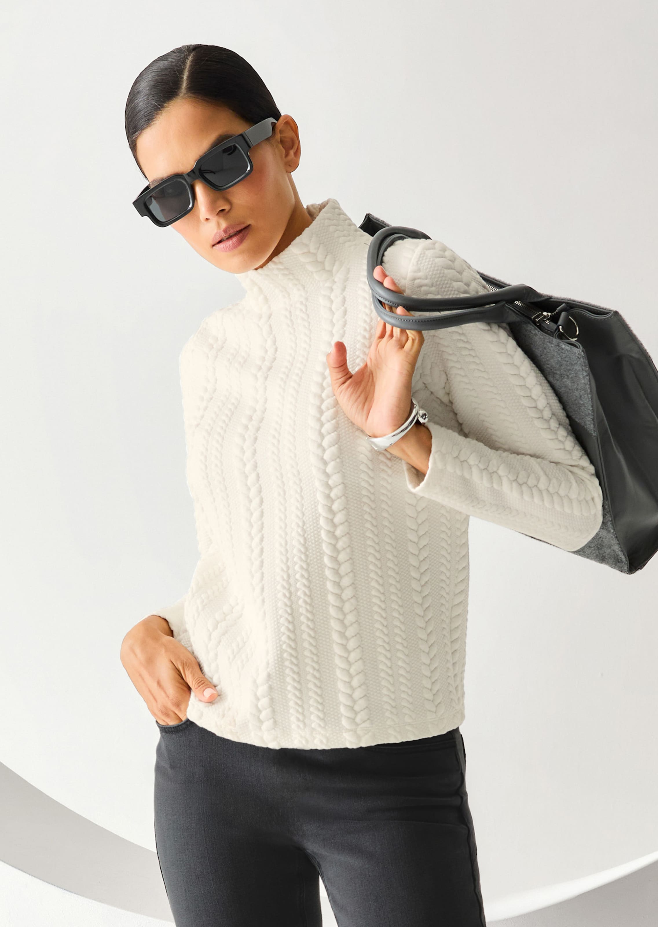 Sweatshirt mit Zopfstruktur