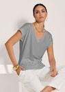 Casual shirt with V-neck thumbnail 4