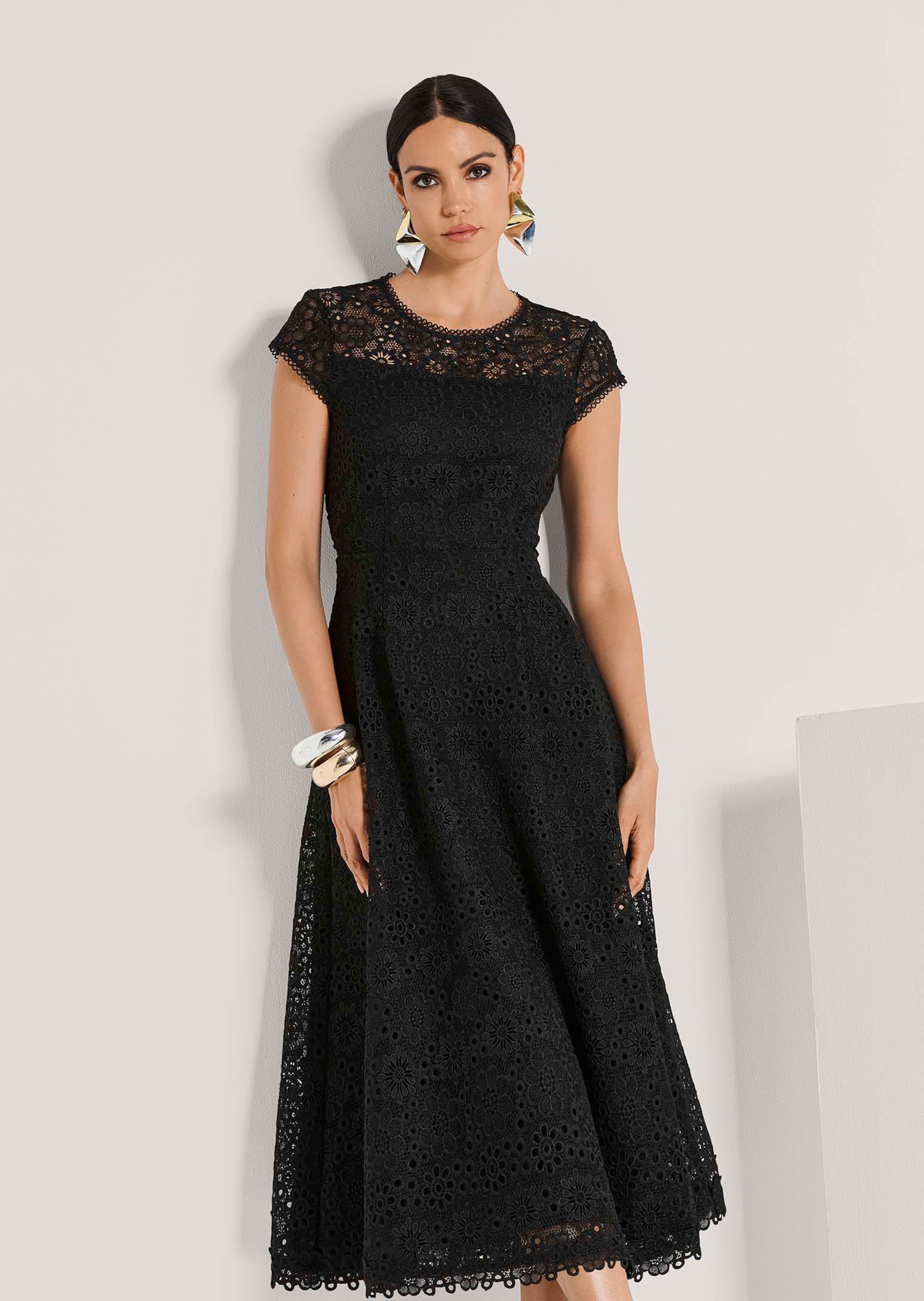 Robe Noire Courte Randi May Collection - Taille 14 - Occasion En Excellent État