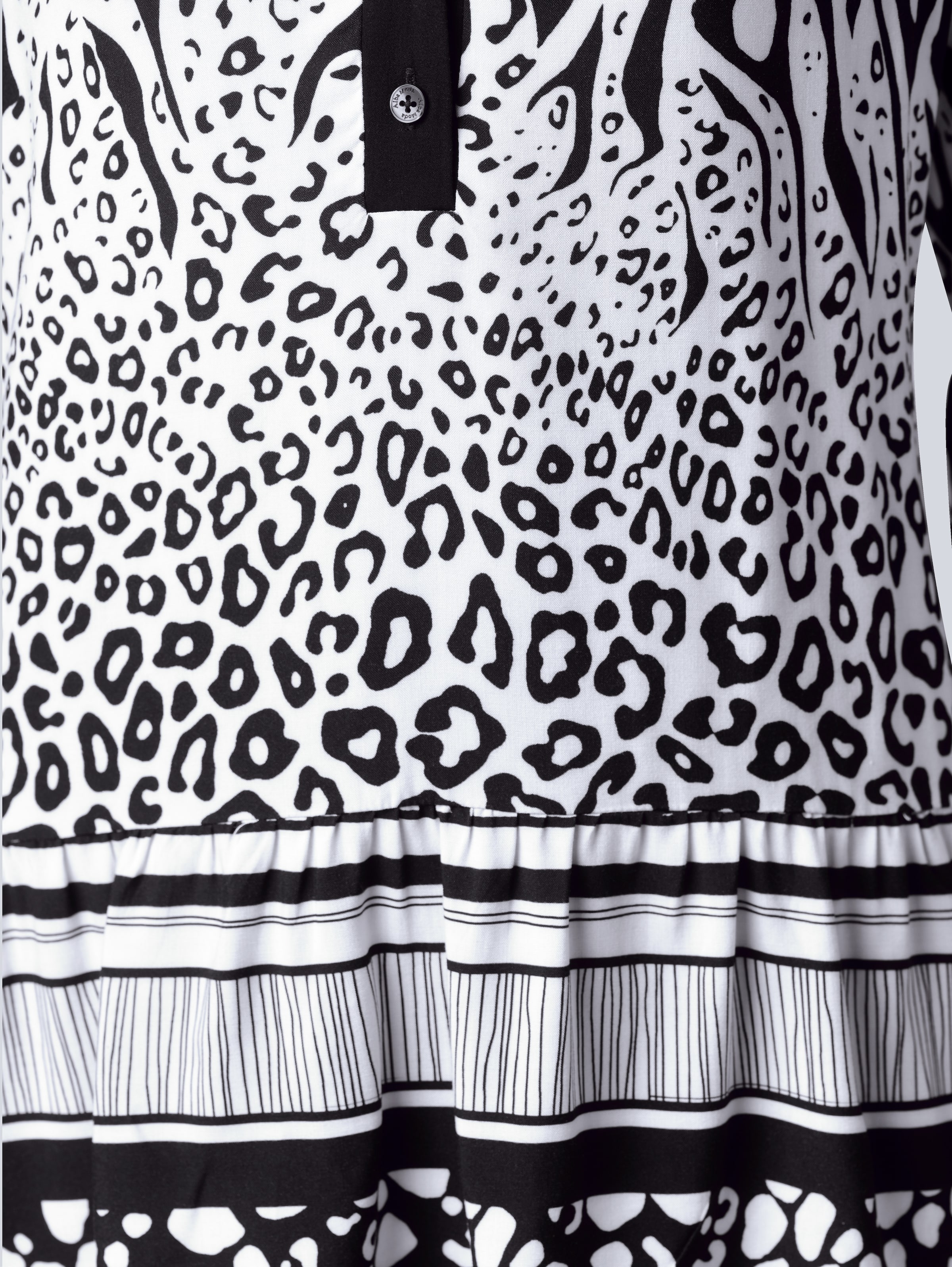 Bluse in einem neumodischen Animalmustermix 2