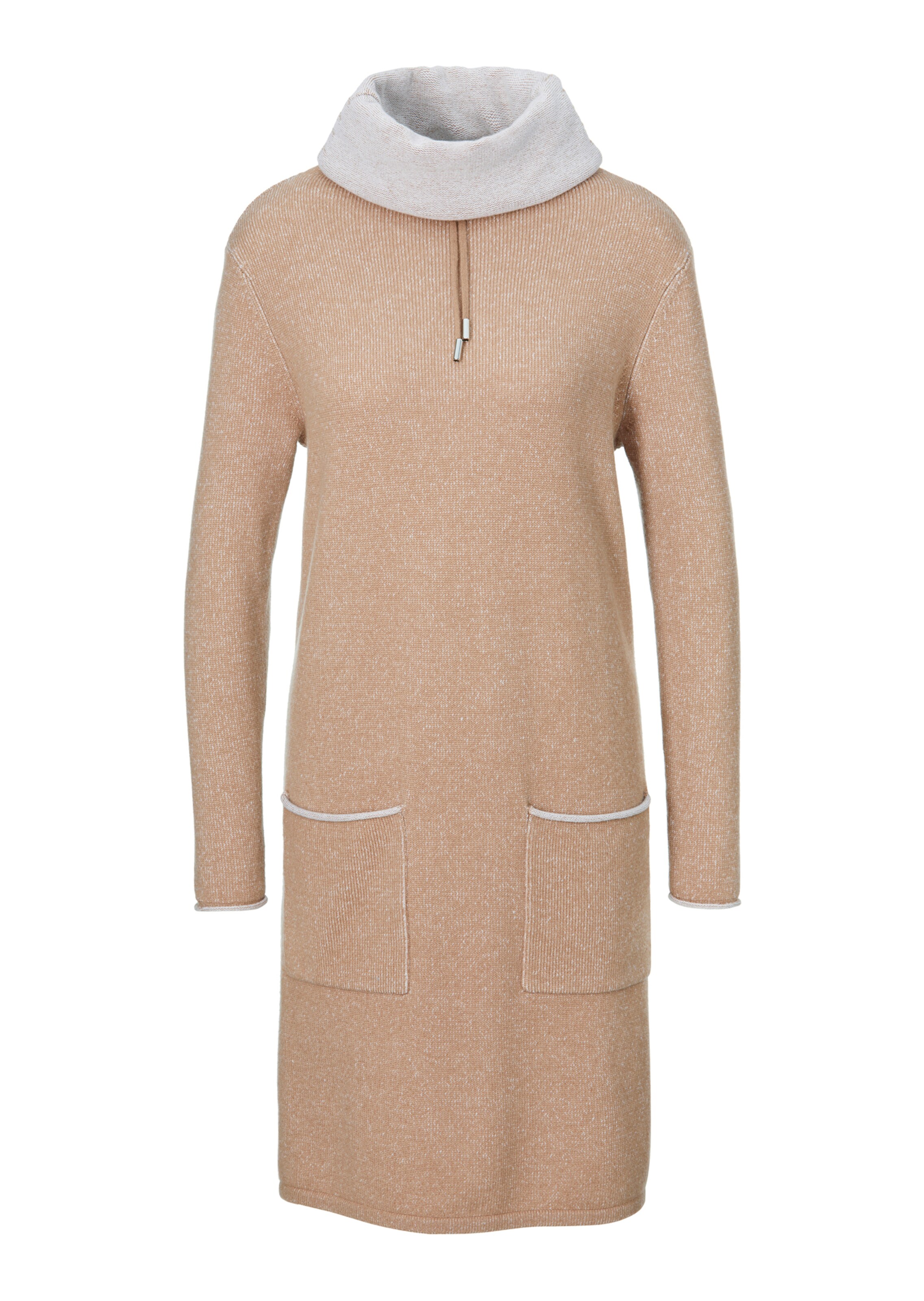 Knitted dress with casual collar