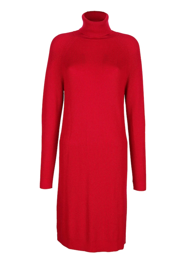 Strickkleid mit Seitenschlitzen 4