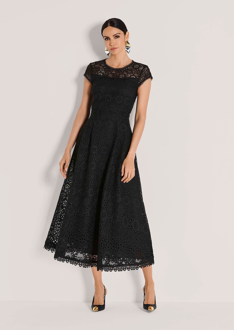 Ärmelloses Spitzenkleid