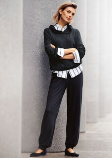 Sweatshirt thumbnail 2