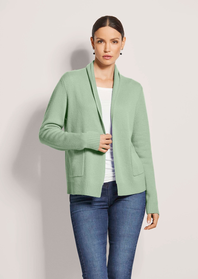 Strickjacke mit Schalkragen