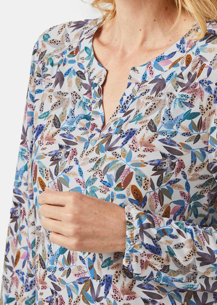 Blusenshirt in femininer Form