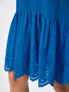 Kleid mit Volant aus schöner Lochspitze thumbnail 7