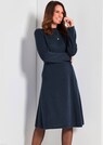 Robe en tricot à la coupe féminine en A thumbnail 7