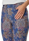 Schlanke Jeans mit Paisley-Print thumbnail 5