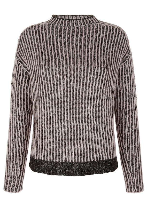 Pullover in modischem Streifendessin 4