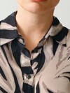 Kleid mit grafischem Druck thumbnail 6
