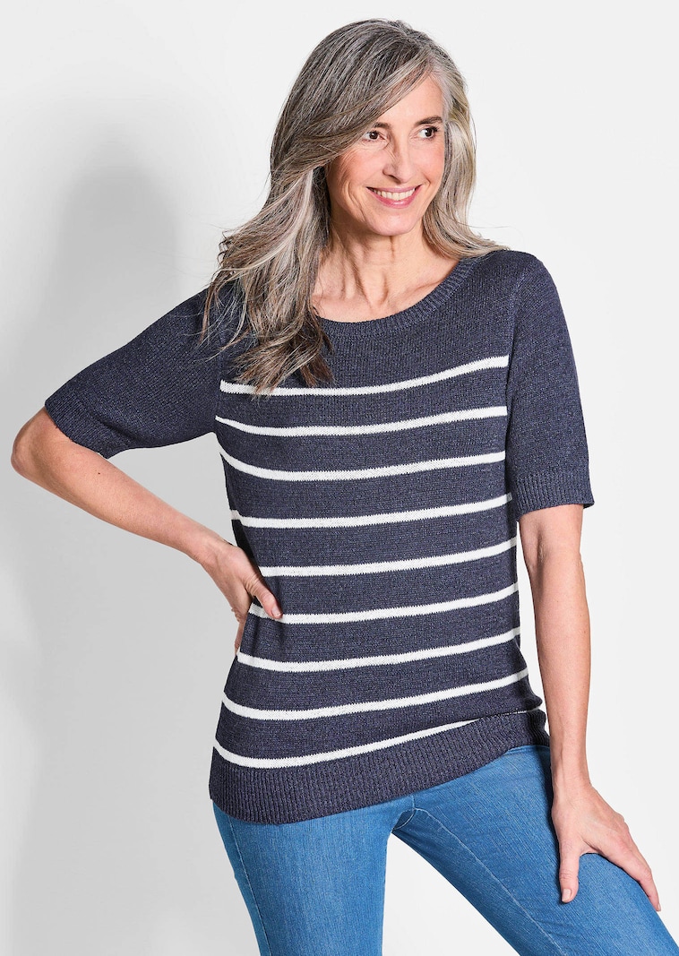 Strickpullover im Ringel-Look