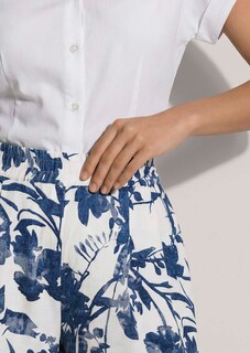 Linnen bermuda met bloemenprint thumbnail 6
