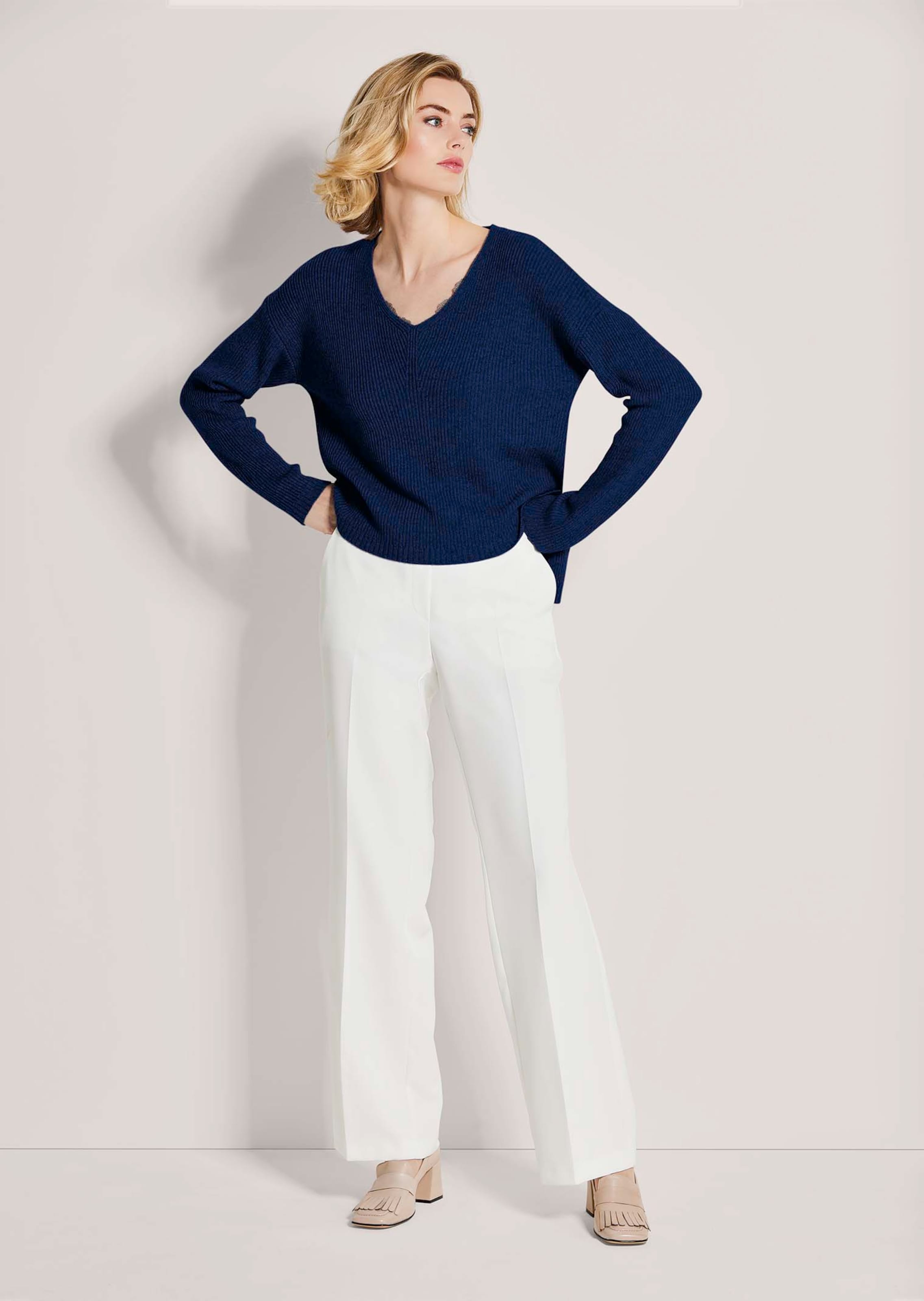 Kaschmir-Pullover mit V-Ausschnitt