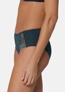 Panty mit edlen Spitzeneinsätzen thumbnail 4