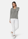 V-neck cashmere jumper thumbnail 2