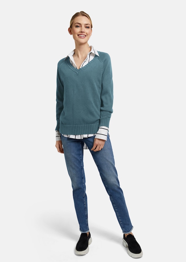 Smooth knit jumper with rib-knit accents 1