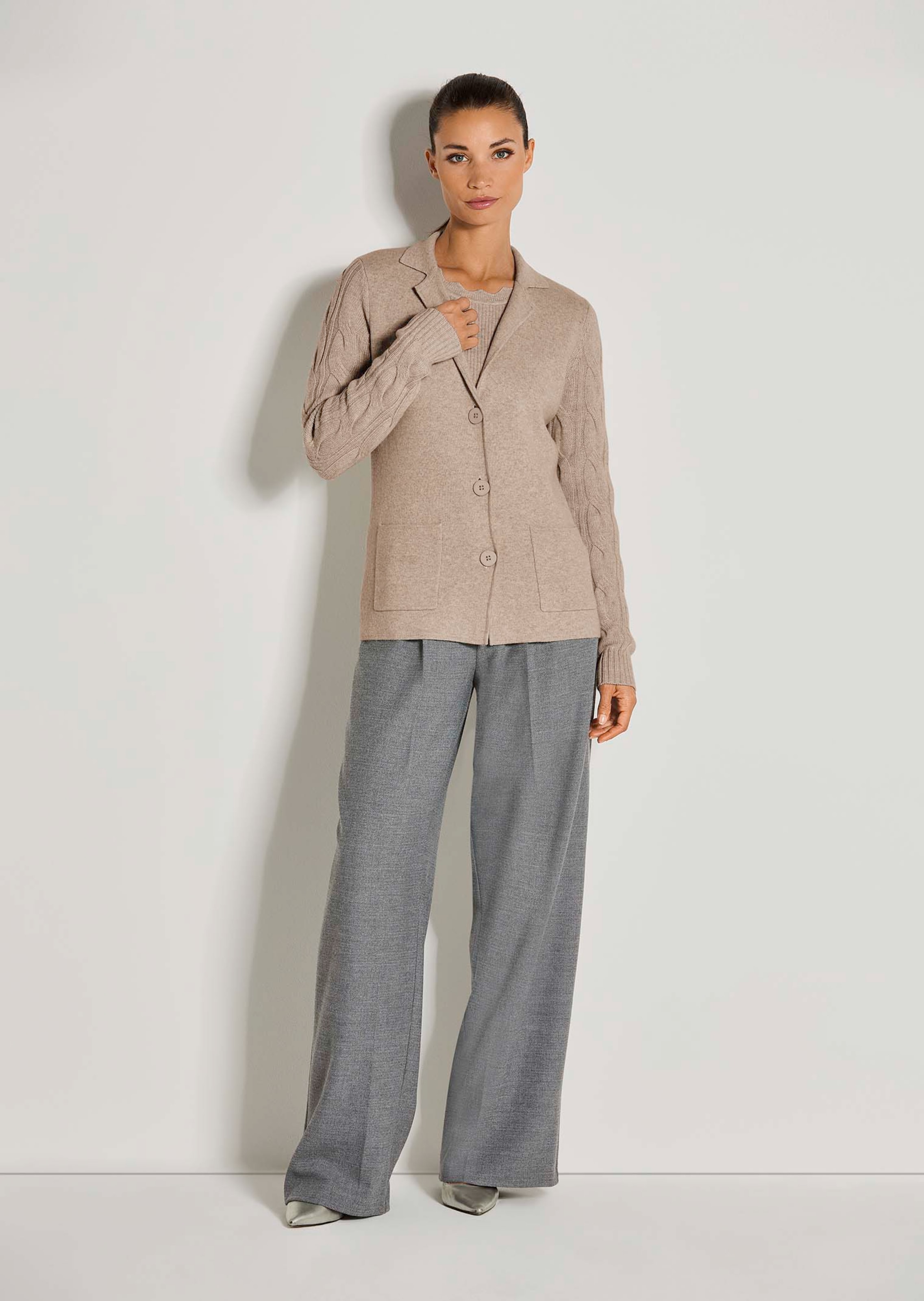 Strickblazer aus weichem Woll-Mix