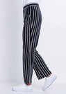 Attraktive Druckhose VERA mit weichem Fall thumbnail 2