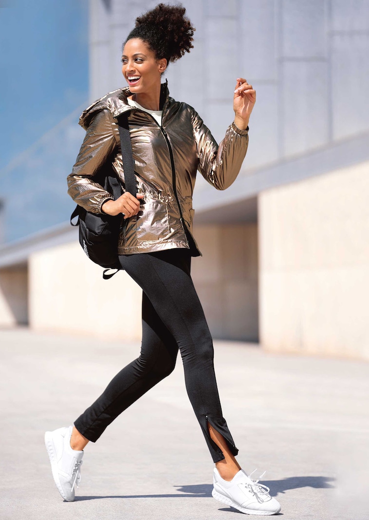 Hooded jacket in a metallic look