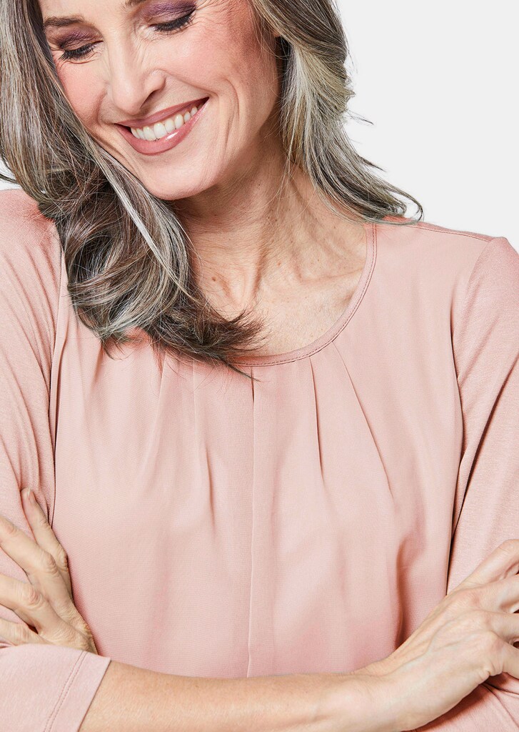 Gepflegtes Shirt in eleganter Blusen-Optik
