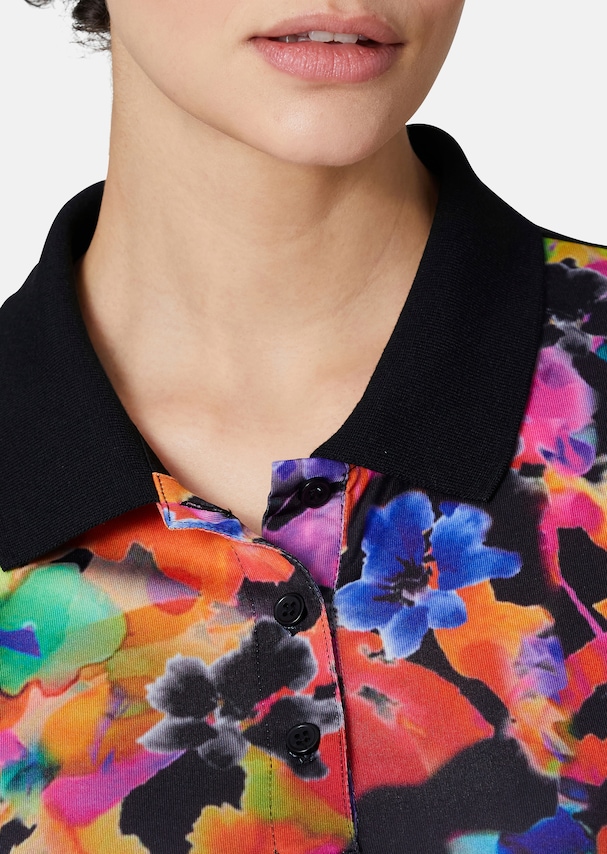 Classic polo shirt with floral accents 4