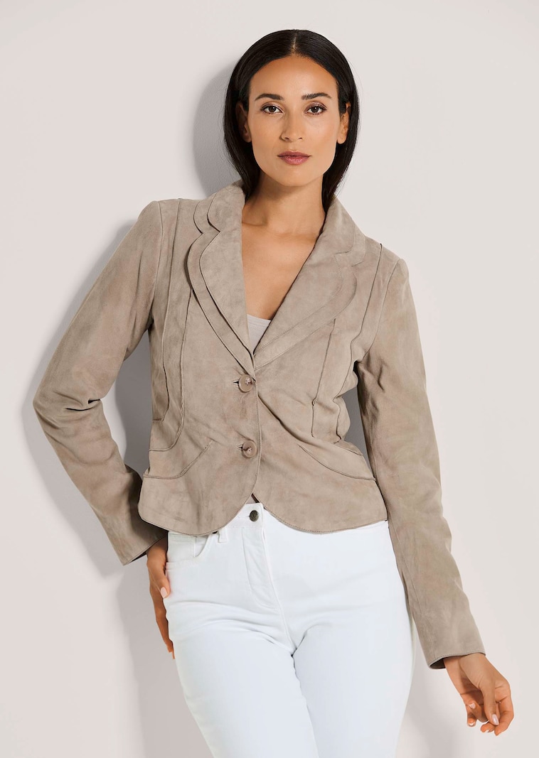 Kurzblazer aus Ziegenvelours-Leder