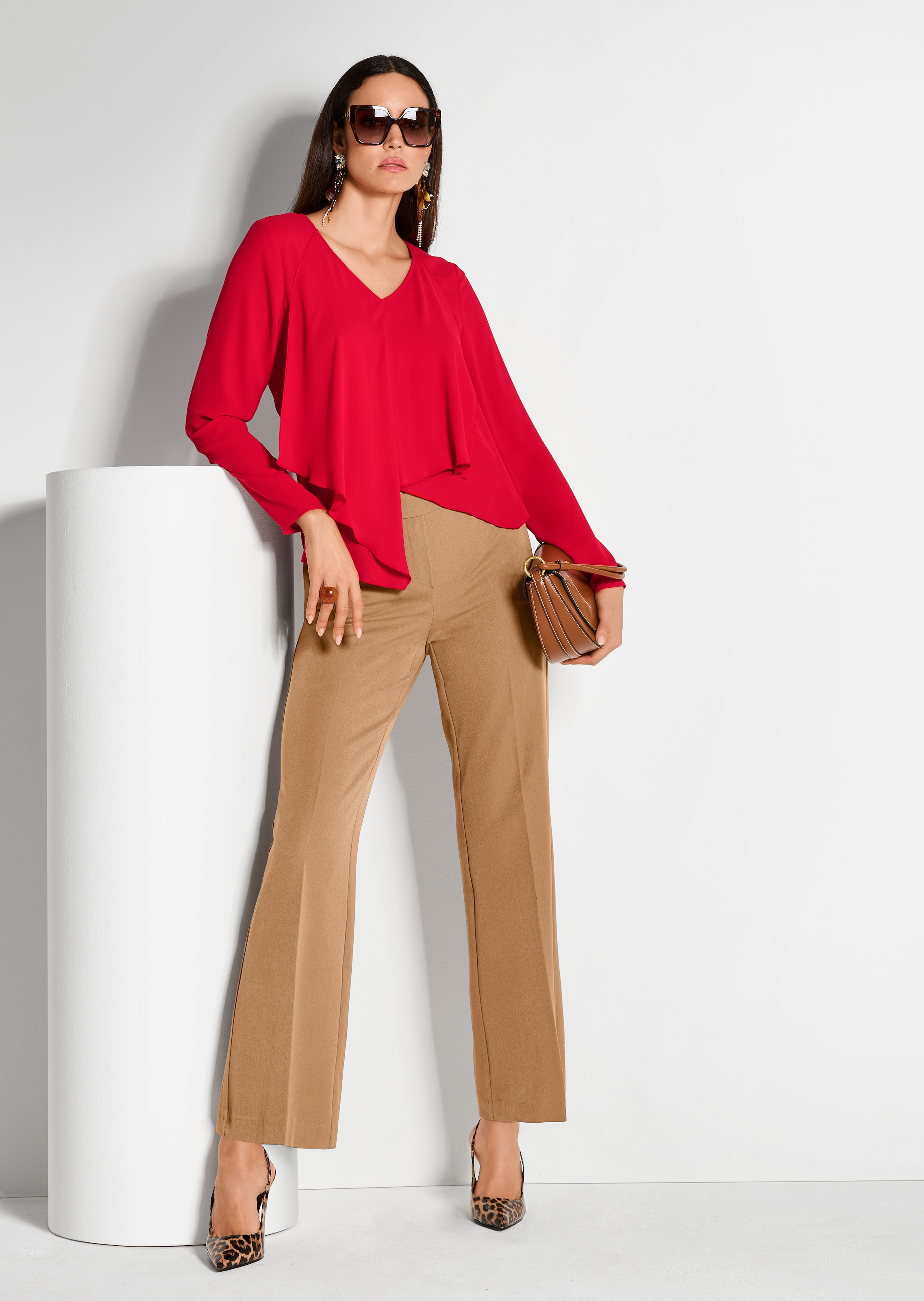 Schlupfbluse mit Volants