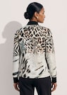 Light jacket thumbnail 3