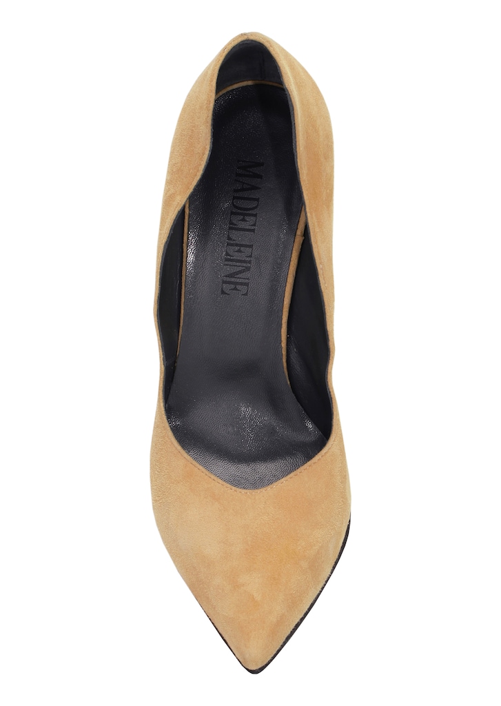 Pointed suede court shoes 2
