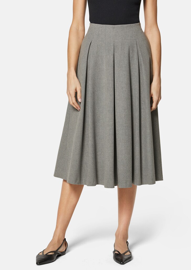 Calf-length pleated skirt in elegant Ceramica fabric