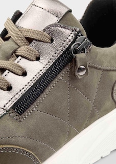Sneakers thumbnail 3