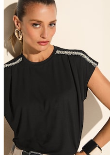 Shirt mit Dekorband an der Schulter thumbnail 7