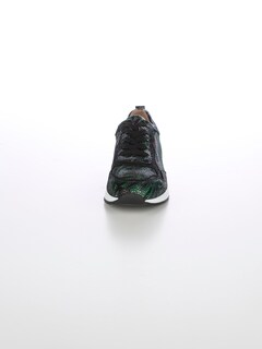 Sneaker thumbnail 3