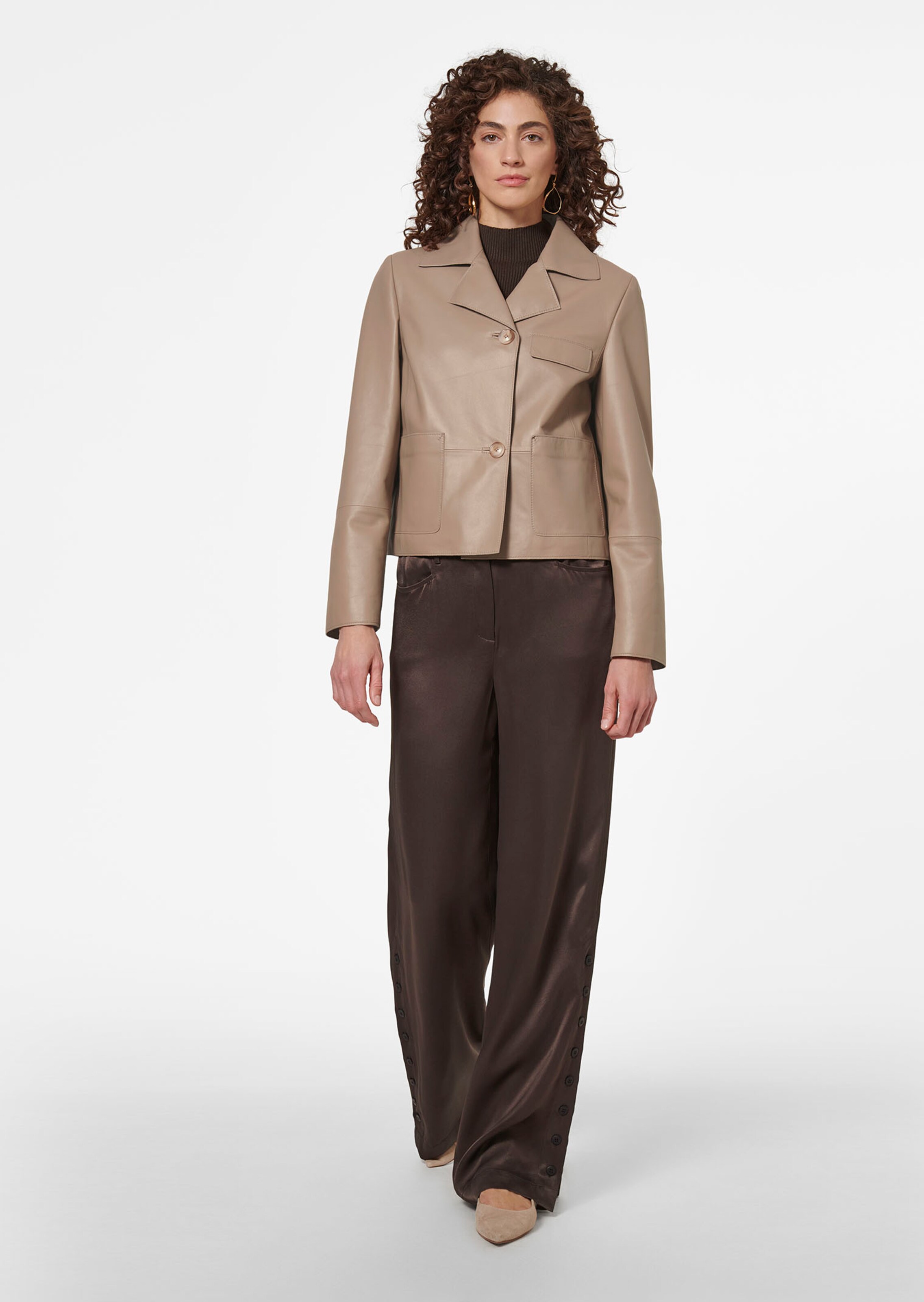 Leather jacket. Lamb nappa in nutmeg | MADELEINE Fashion