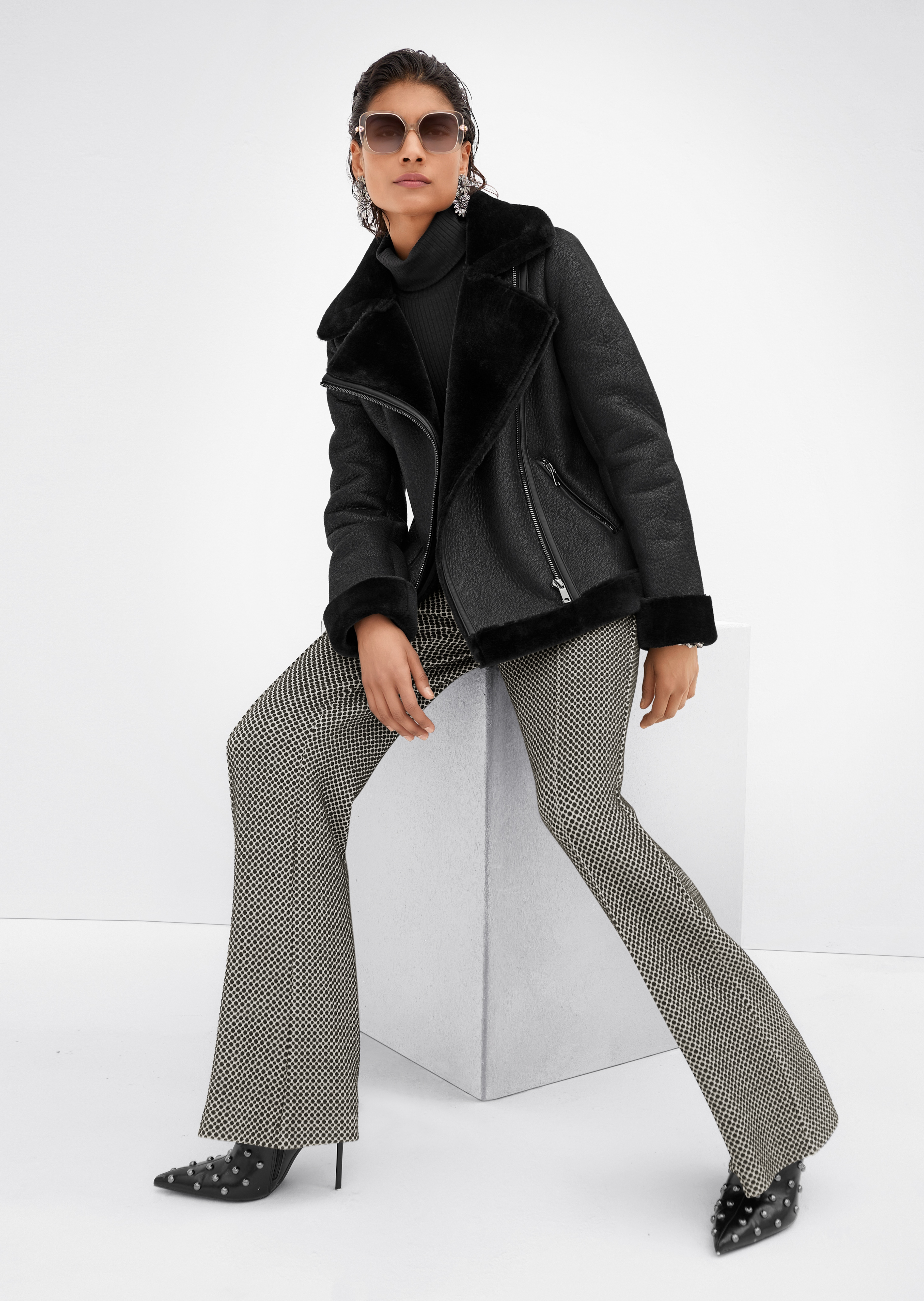 Veste biker en fausse fourrure