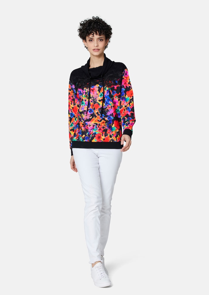 Sweatshirt mit floralem Print und Spitzen-Veredelung 1