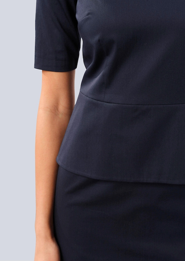 Etuikleid mit figurschmeichelndem Schößchen 3
