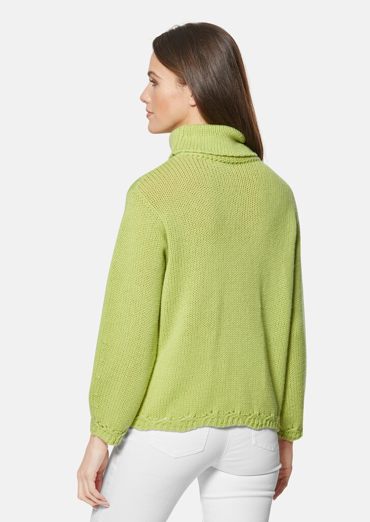 Pure new wool jumper in merino quality. 2