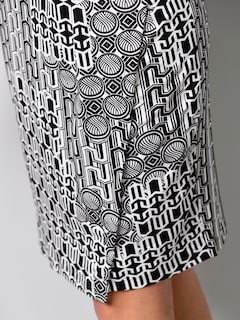Kleid mit Knoten vorne thumbnail 7