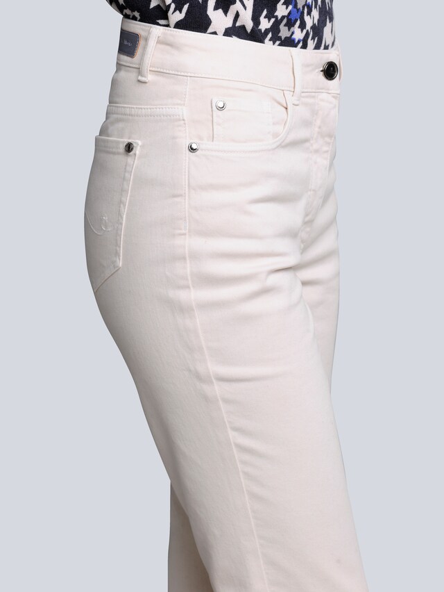 Jeans mit hoher Leibhöhe