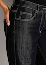 Weite Jeans mit fixiertem Aufschlag thumbnail 5