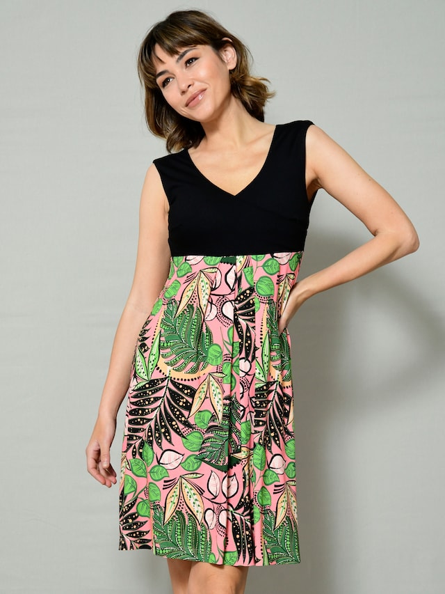 Strandkleid mit grafischem Druck 2