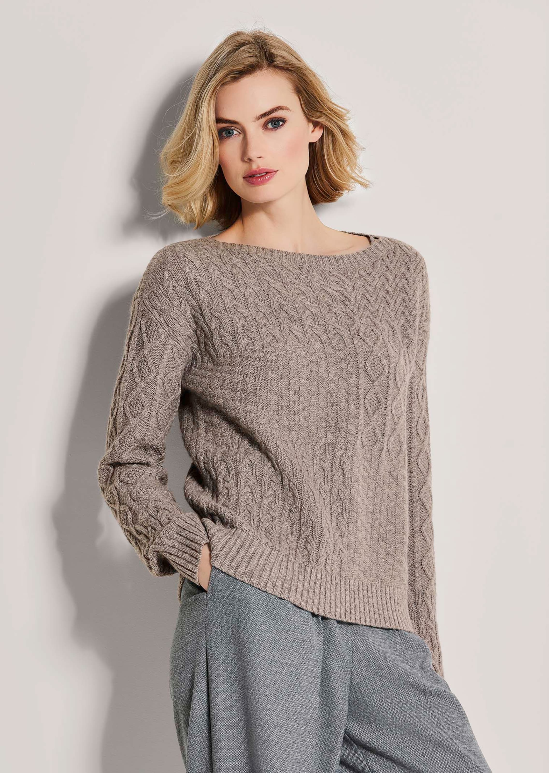 Pull. Pur cachemire