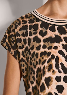 T-shirt thumbnail 5