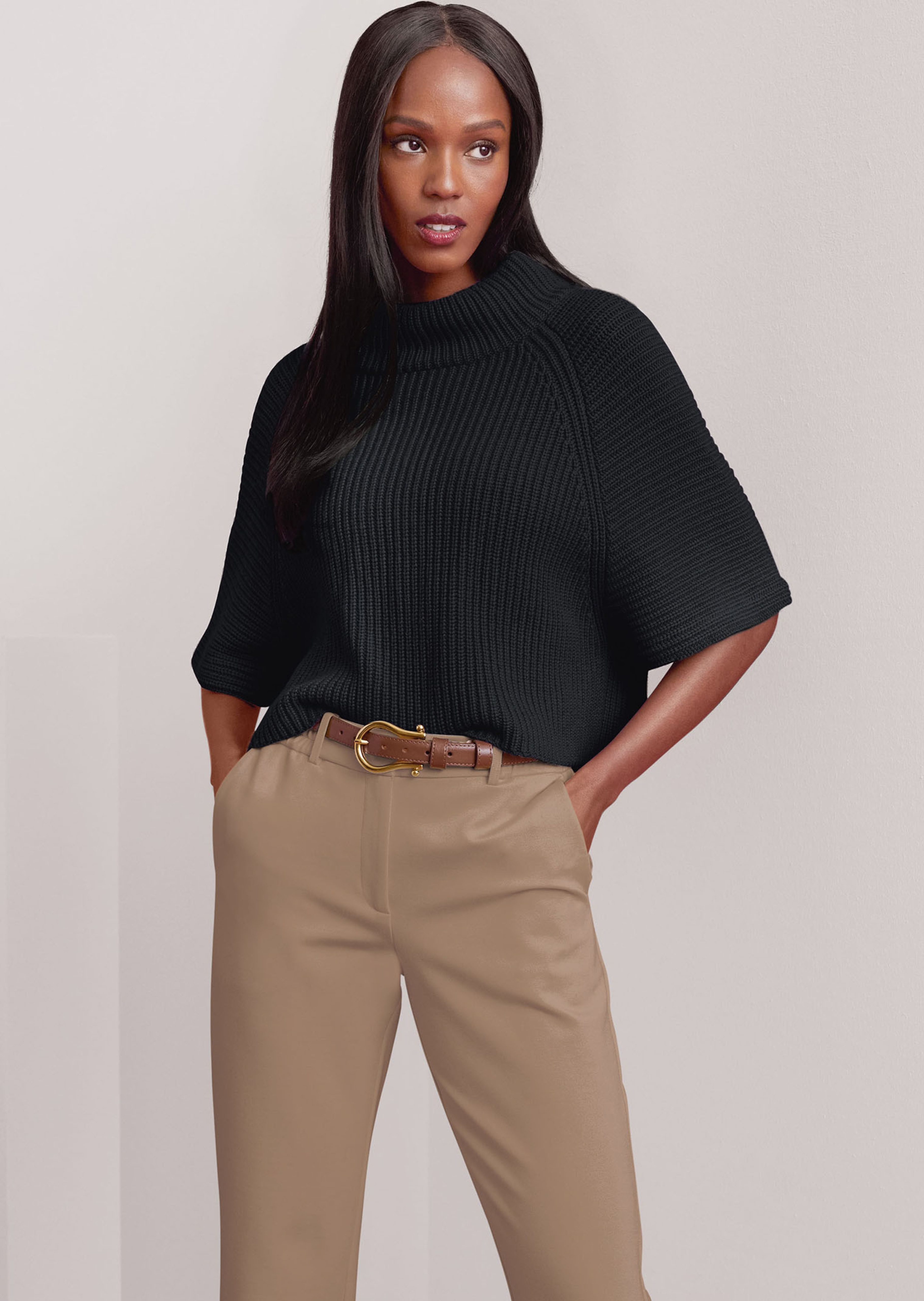 Kurzer Halbarm-Pullover mit Stehkragen