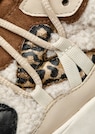 Sneaker thumbnail 3